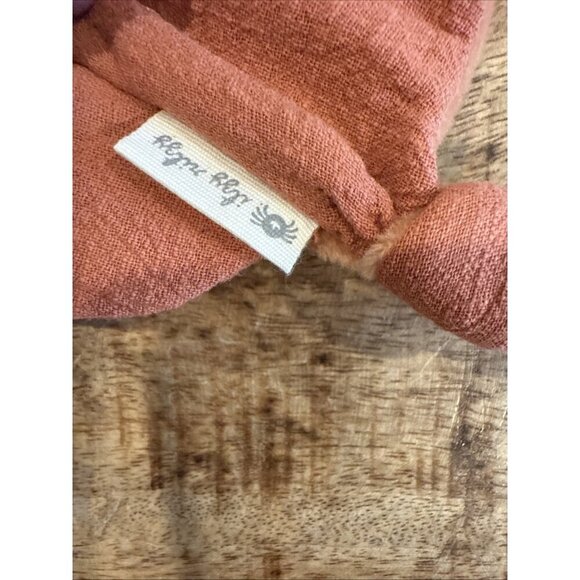 Itzy Ritzy - Crinkle Sensory Toy Fox with Crinkle Sound for Babies & Toddler - Picture 2 of 7